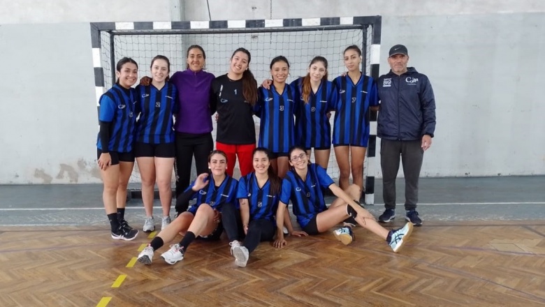 El equipo de la Escuela Municipal de Handball ganó en la penúltima fecha de la Liga de la Asociación Atlántica de Balonmano